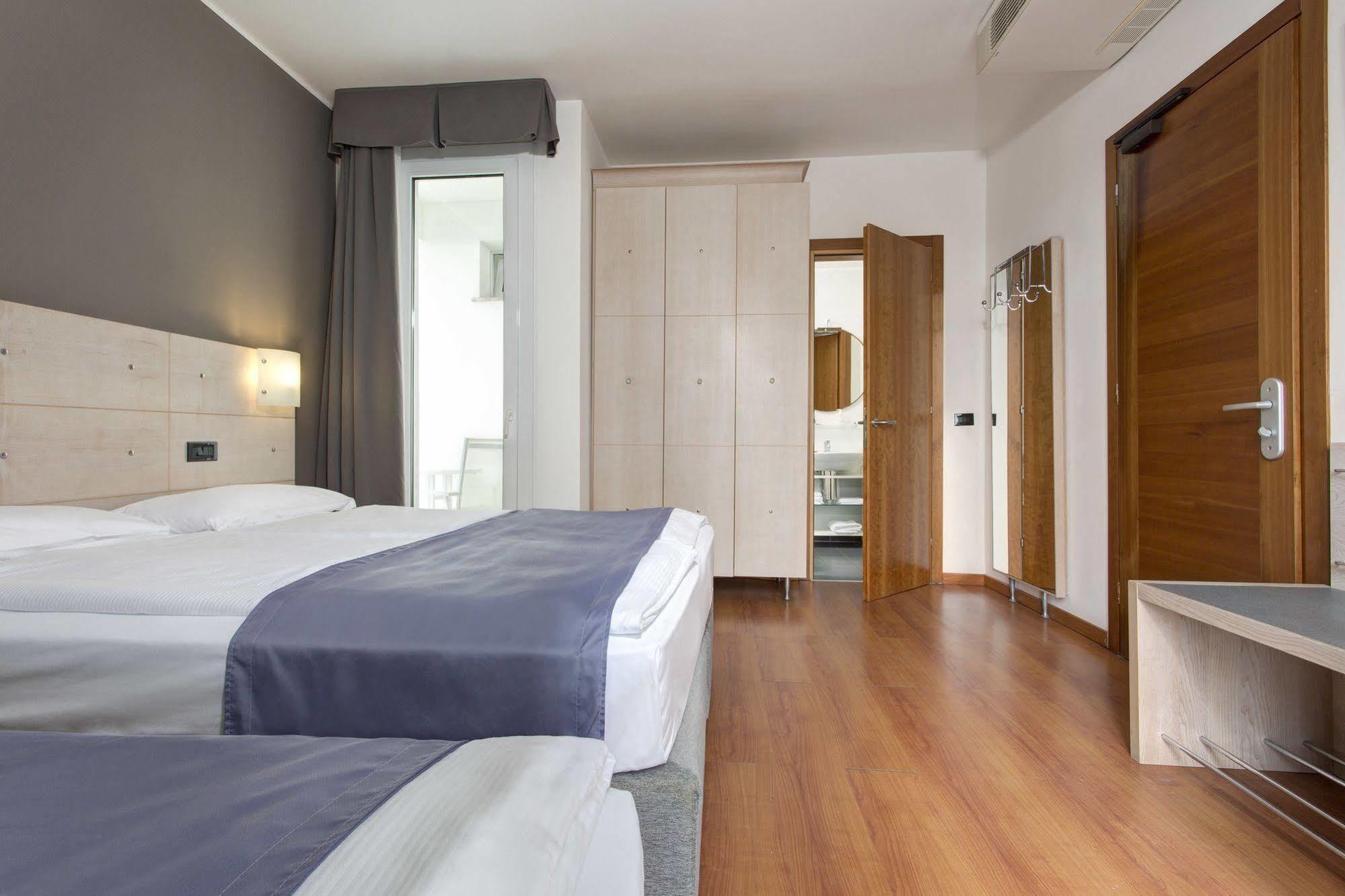 Victoria Frontemare Beach & Spa Hotel Jesolo Lido di Jesolo Exterior foto